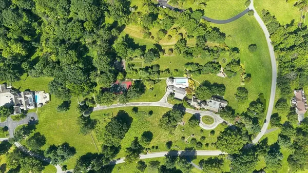 406 Hillside DR, Sewickley Heights, PA 15143