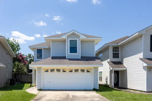 3272 Two Sisters Way, Pensacola, FL 32505-8504