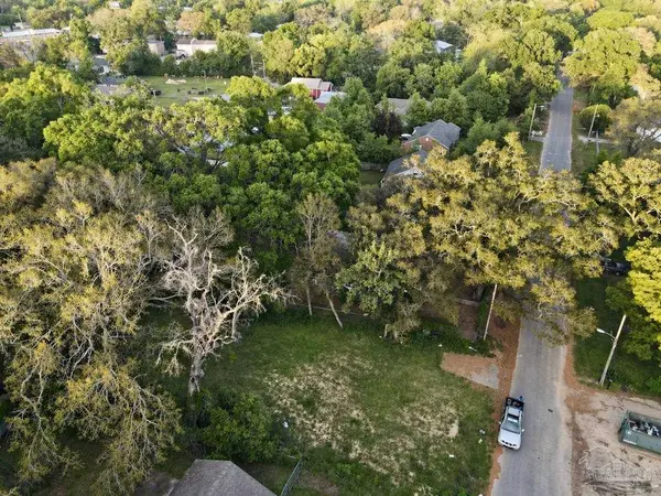 3714 W Gadsden St, Pensacola, FL 32505