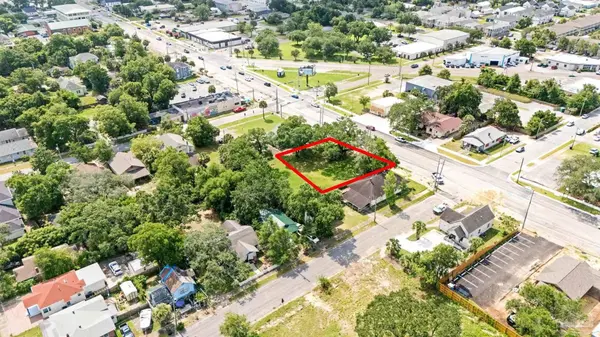 1210 W Garden St, Pensacola, FL 32502