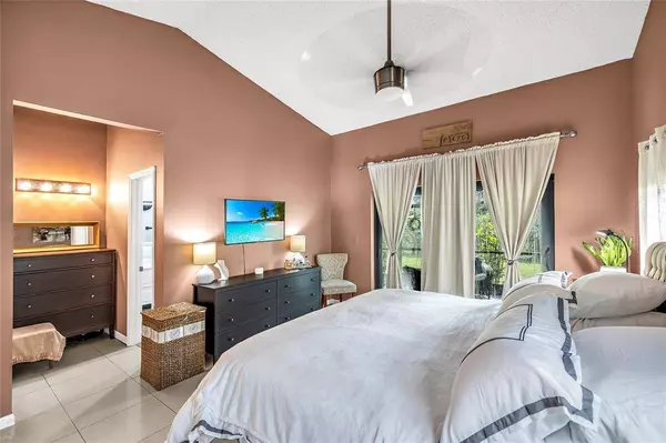 10940 Cypress Run Cir, Coral Springs, FL 33071