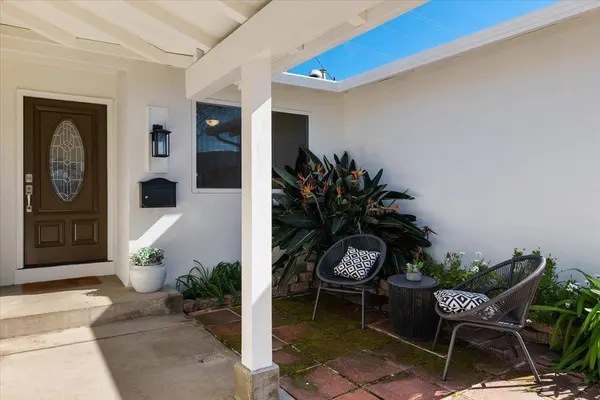 951 Wallace DR, San Jose, CA 95120