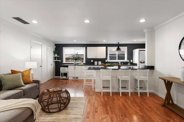 951 Wallace DR, San Jose, CA 95120
