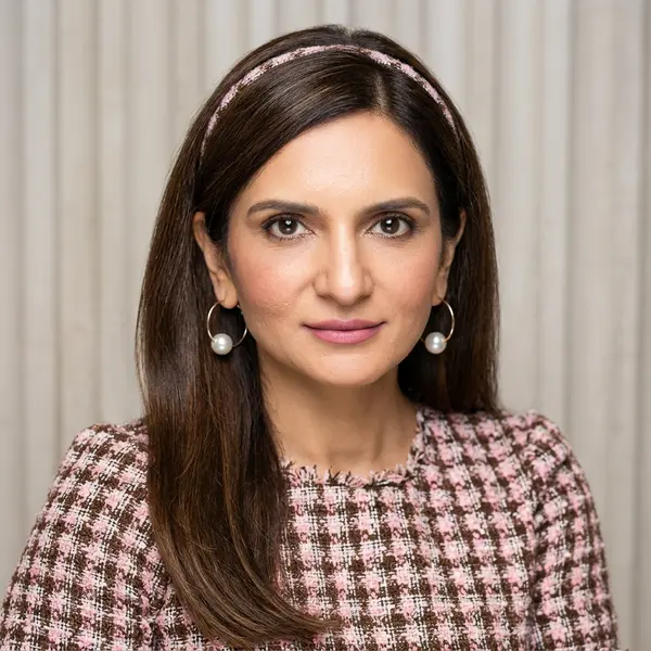 Transform_this_photo_into_a_professional_profile_p-1773867936043