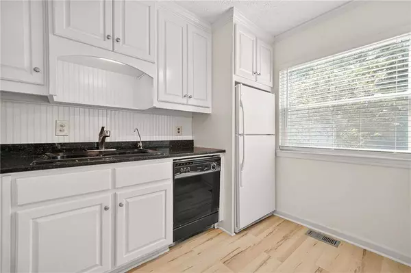 245 Plantation Glen CT, Alpharetta, GA 30022