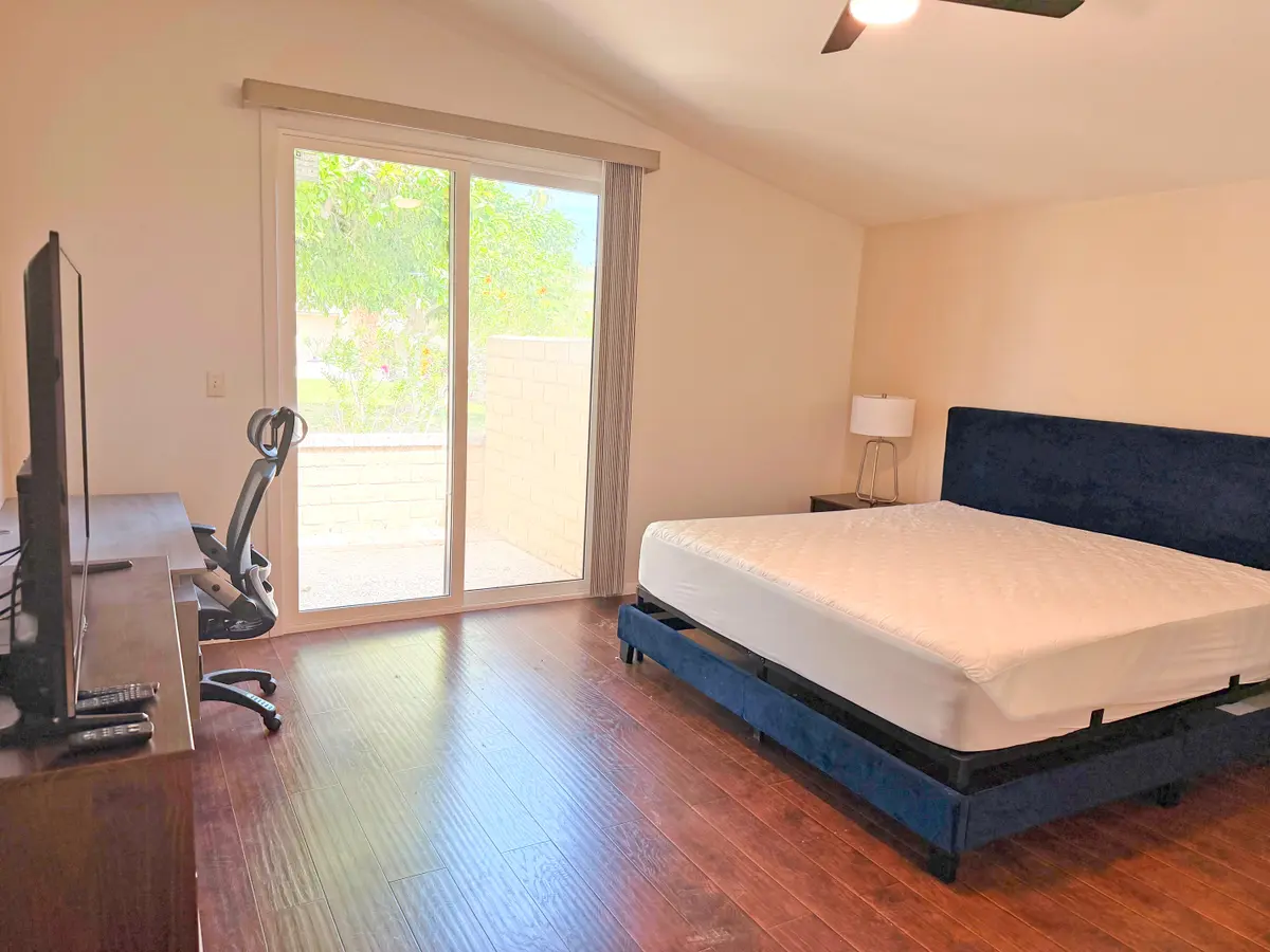 68516 Calle Alcazar, Cathedral City, CA 92234-7103