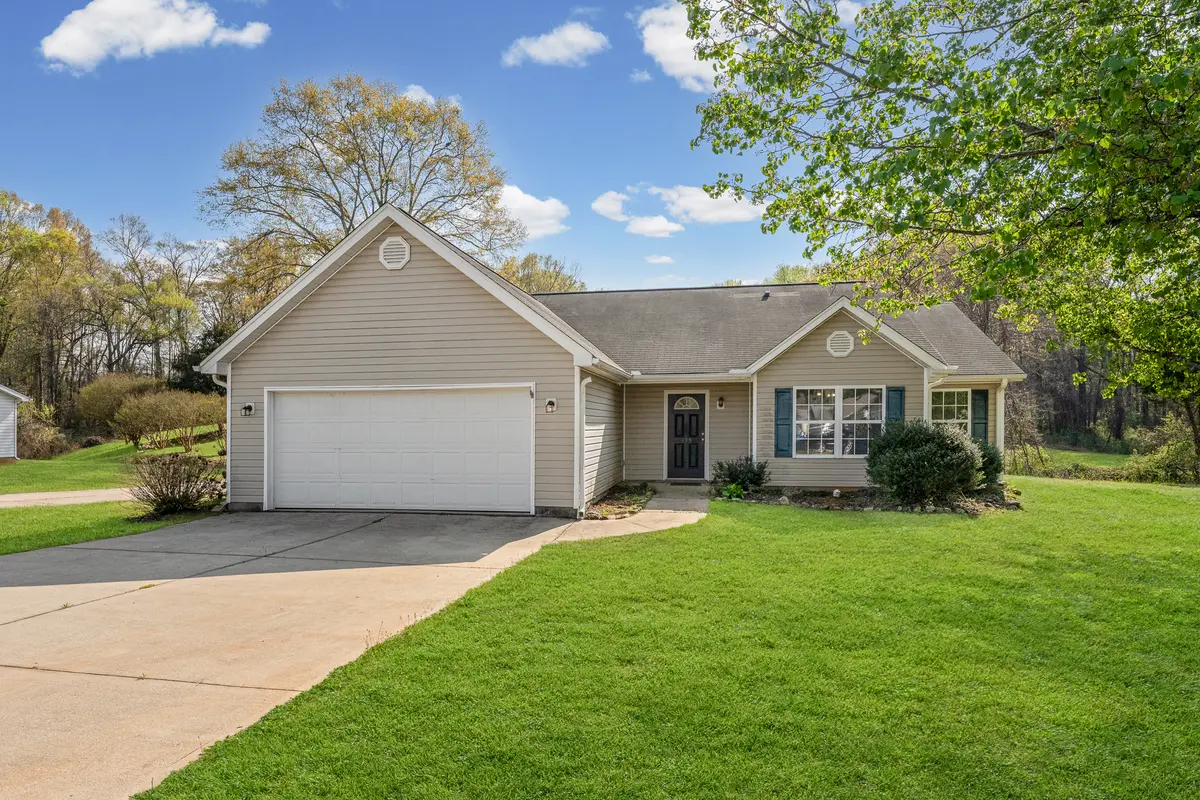 335 Monti Dr, Anderson, SC 29625-2675