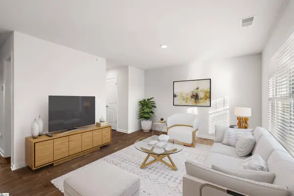 136 Poplarville Drive, Piedmont, SC 29673-9844