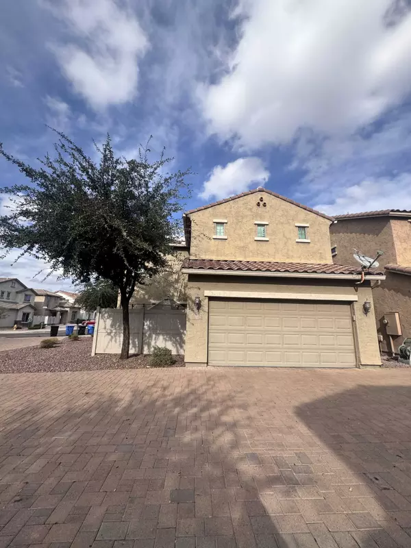 15917 N 19th Dr, Phoenix, AZ 85023-7278