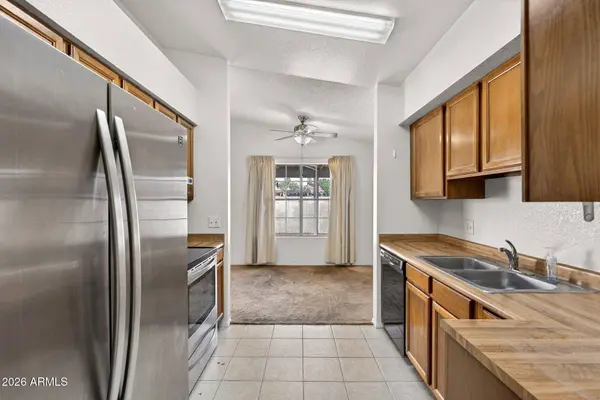 3660 W Bluefield Avenue, Glendale, AZ 85308