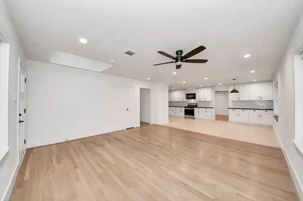 9261 Autauga ST, Houston, TX 77080