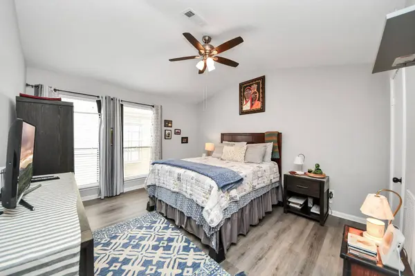 8299 Cambridge ST #1406, Houston, TX 77054