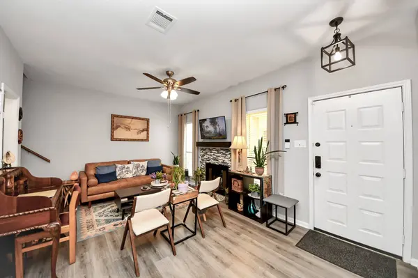 8299 Cambridge ST #1406, Houston, TX 77054