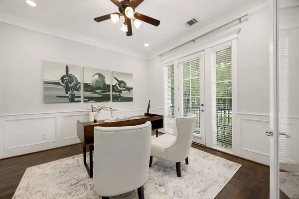 444 W 26th ST, Houston, TX 77008