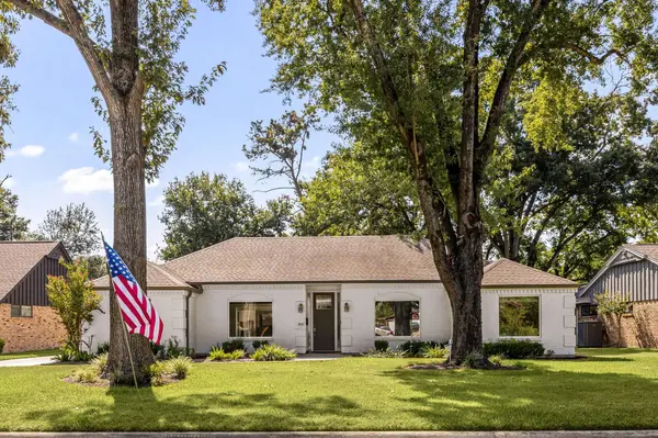 1823 Nocturne LN, Houston, TX 77043