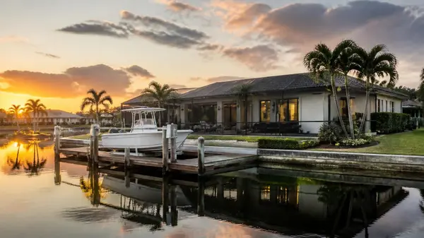 Best Activities and Amenities for Waterfront Living in Southwest Florida