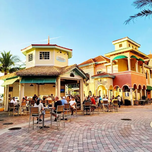 Local Spotlight: Fathoms Restaurant & Bar at Cape Harbour