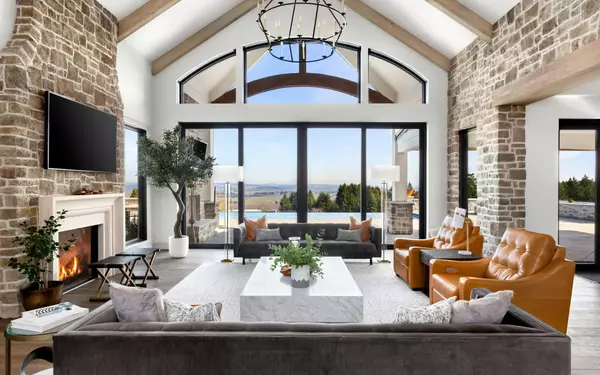 How to Make Buyers Fall in Love with Your Property