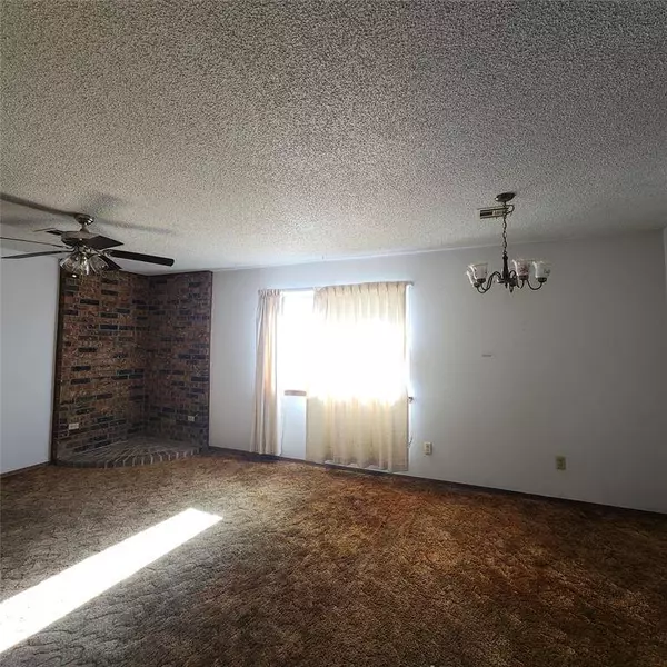 731 County Road 1350, Chickasha, OK 73018