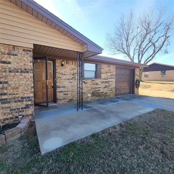 731 County Road 1350, Chickasha, OK 73018