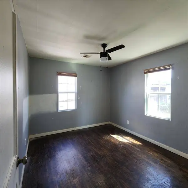 7220 SE 15th ST, Midwest City, OK 73110