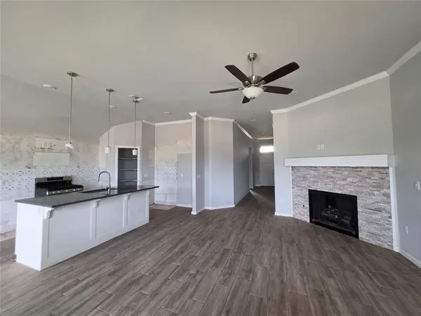 2302 Arcady AVE, Norman, OK 73026