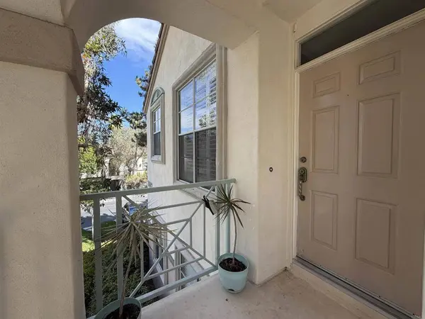 3602 Bernwood PL #6, San Diego, CA 92130