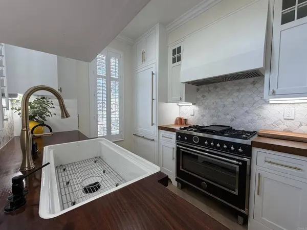 3602 Bernwood PL #6, San Diego, CA 92130