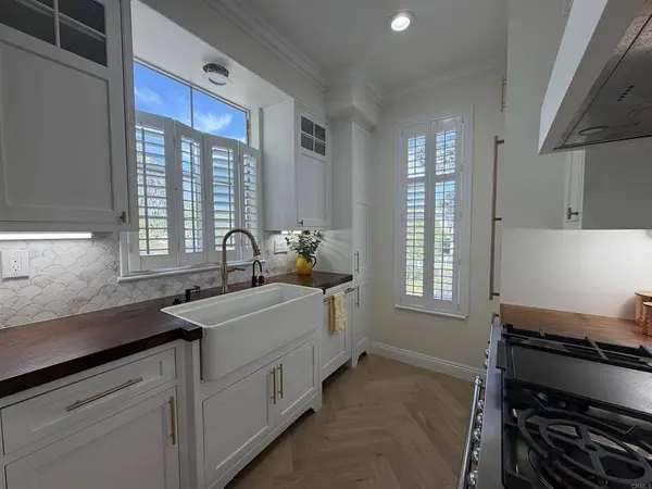 3602 Bernwood PL #6, San Diego, CA 92130