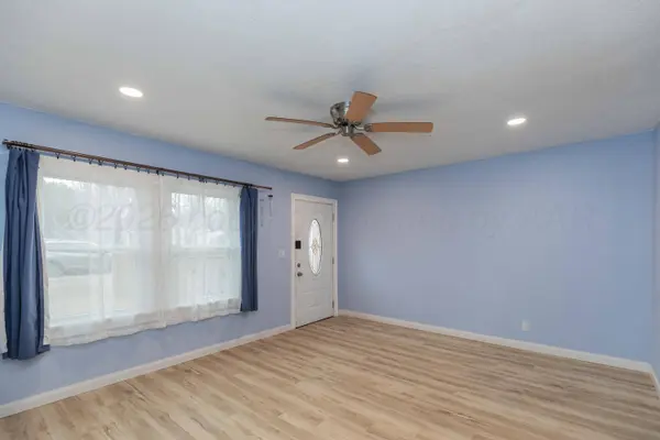 128 WAYSIDE DR, Amarillo, TX 79106
