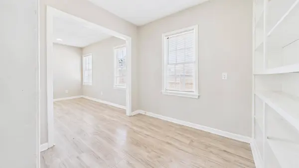 2430 31st Street #Front, Lubbock, TX 79411