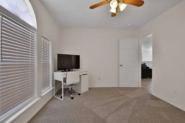 2907 90th Street, Lubbock, TX 79423