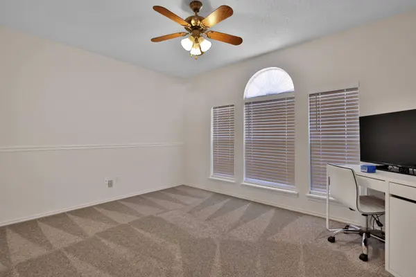 2907 90th Street, Lubbock, TX 79423