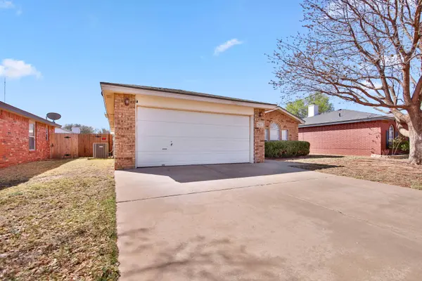 2907 90th Street, Lubbock, TX 79423