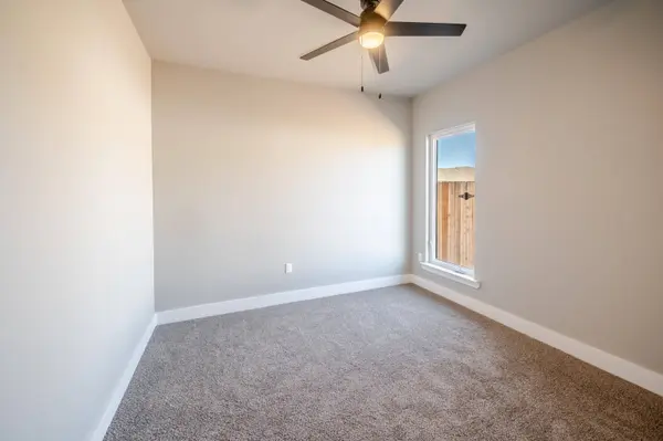 7014 18th Place, Lubbock, TX 79416