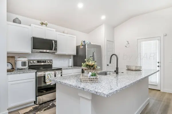 3006 FARMYARD DR, Amarillo, TX 79124