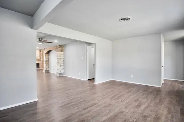 6611 Canton Avenue, Lubbock, TX 79413