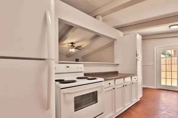 2007 68th Street, Lubbock, TX 79412