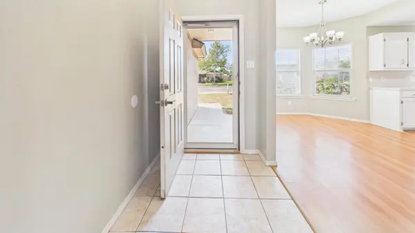 6728 6th Street, Lubbock, TX 79416