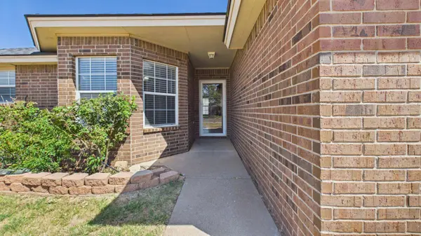 6728 6th Street, Lubbock, TX 79416