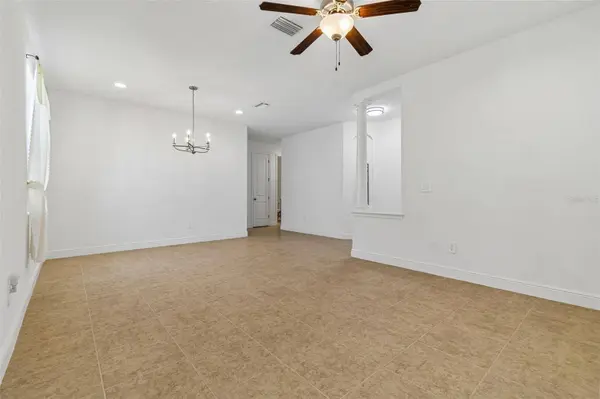 1214 FLORABLU DR, Seffner, FL 33584