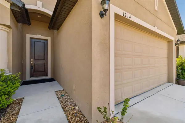 1214 FLORABLU DR, Seffner, FL 33584