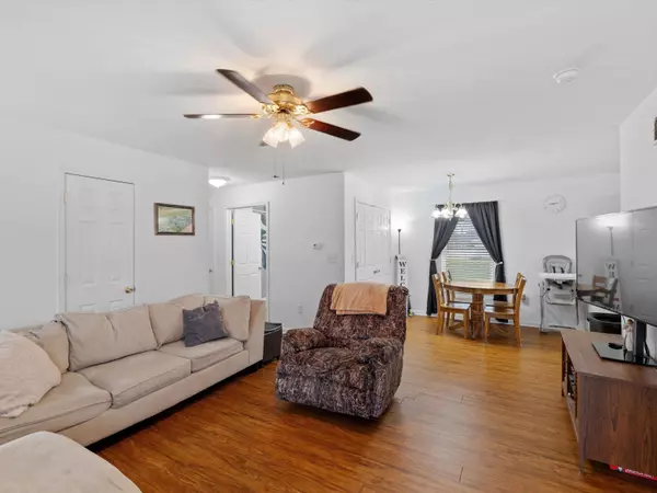 1224 N Lee Street, Sturgis, KY 42459