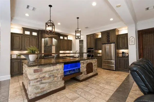 1008 Kern Dr, Breaux Bridge, LA 70517