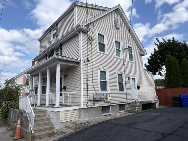 128 Vincent Ave, North Providence, RI 02904-4947