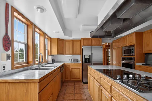 1307 Sylvia Pl, Cobble Hill, BC V8H 0B7