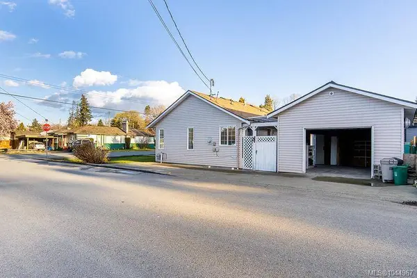 161 MCKINSTRY Rd, Duncan, BC V9L 3K7