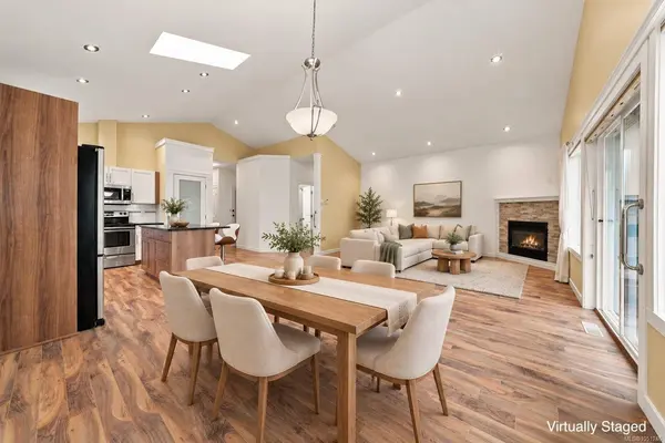 5926 Tower Pl, Duncan, BC V9L 0E1