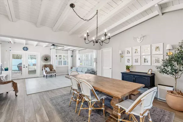 2220 NE 34th CT, Lighthouse Point, FL 33064