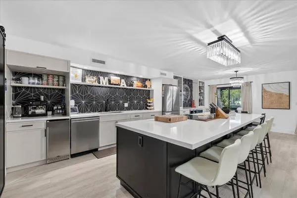 9729 N New River Canal RD #628, Plantation, FL 33324